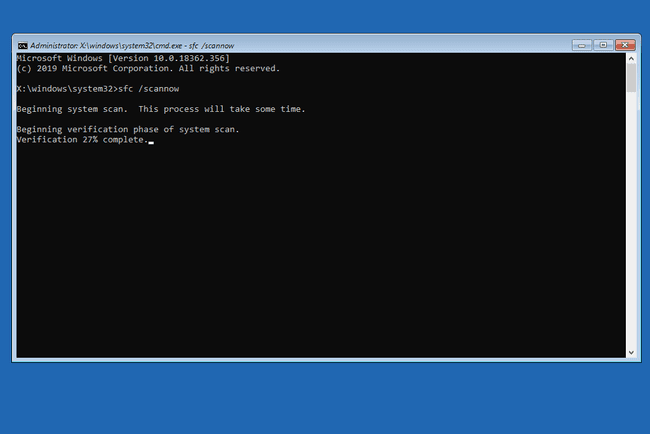 sfc scannow command in Command Prompt