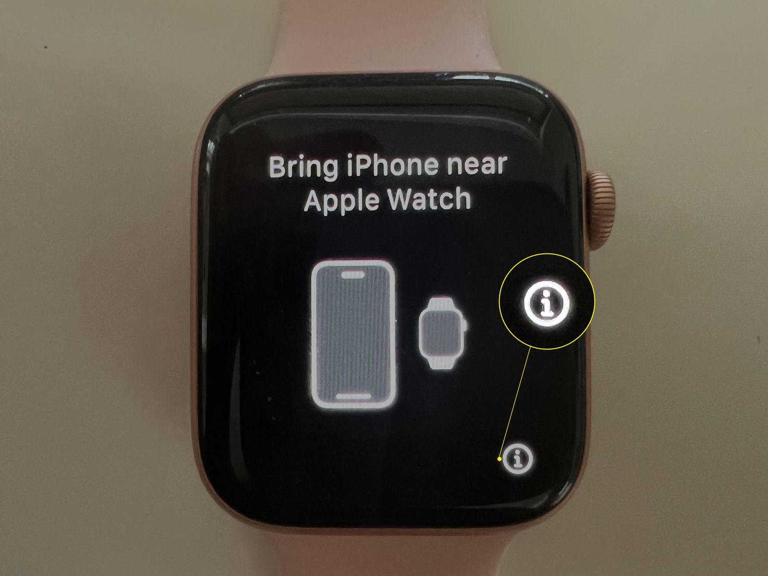 Apple Watch with i highlighted